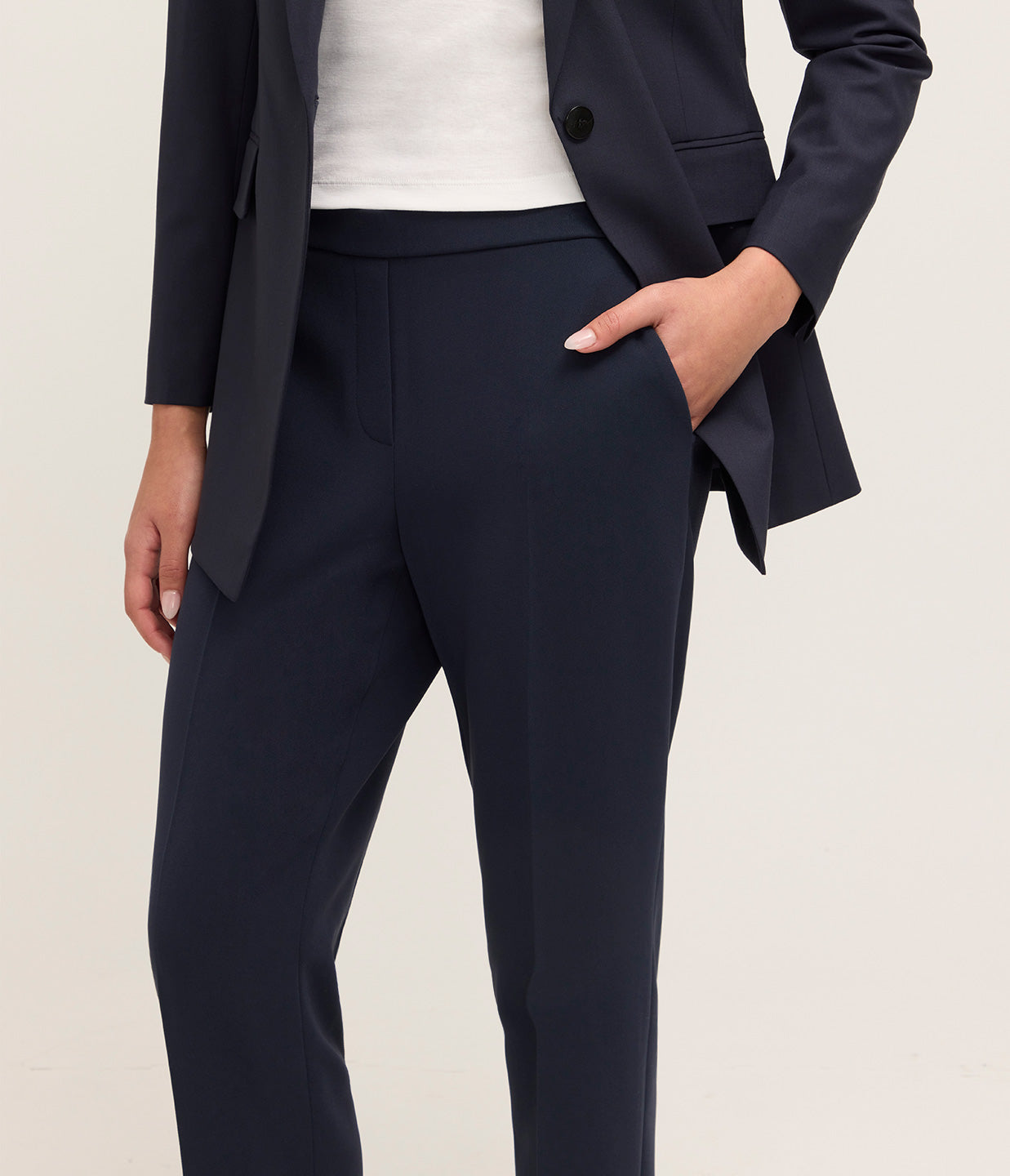 Treeca Pull on Pant in Nocturne Navy – Mode Sportif Treeca Pull on Pant in Nocturne Navy – Mode Sportif
