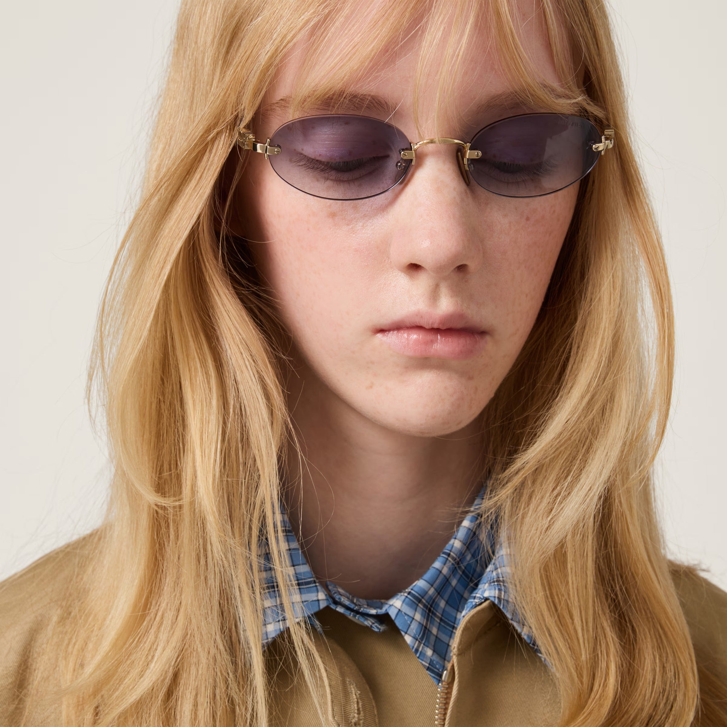 Miu Miu Oval Sunglasses in Gold Purple – Mode Sportif