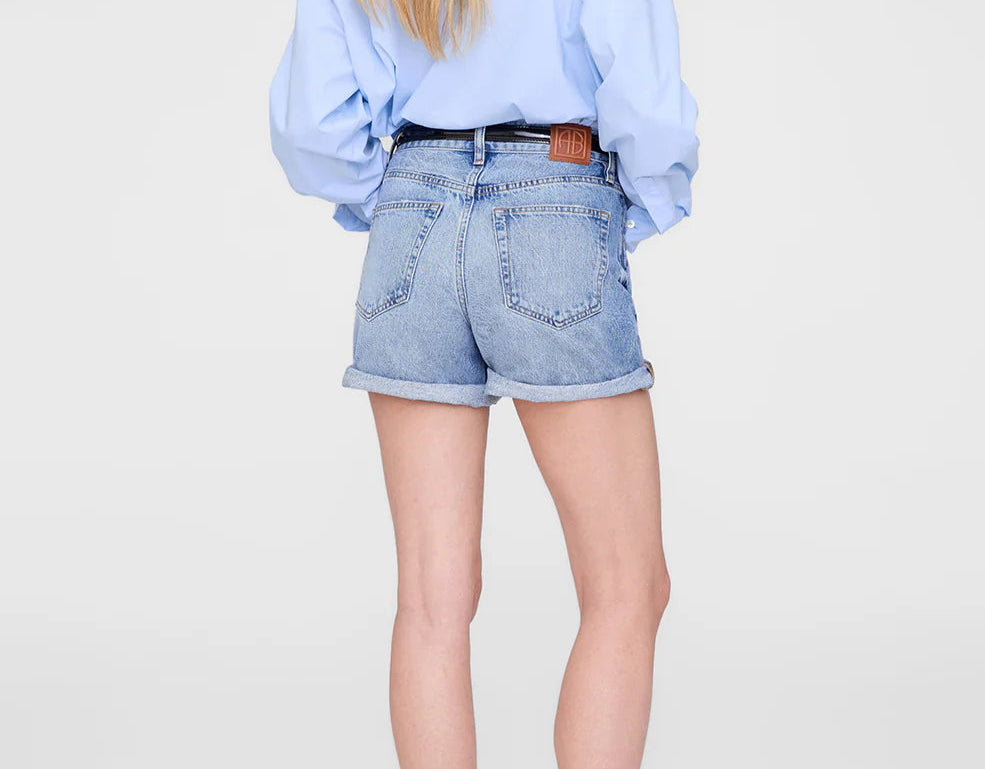 【関税込み】ANINE BING ブルー Heath デニムショートパンツ Heath Short in Summer Blues – Mode Sportif