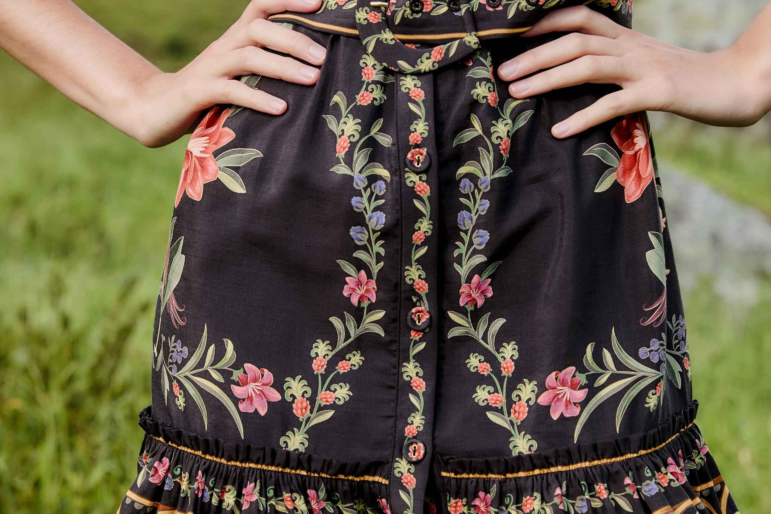 Farm Rio Belle Garden Black Mini Dress Mode Sportif Farm Rio Belle Garden Black Mini Dress Mode Sportif