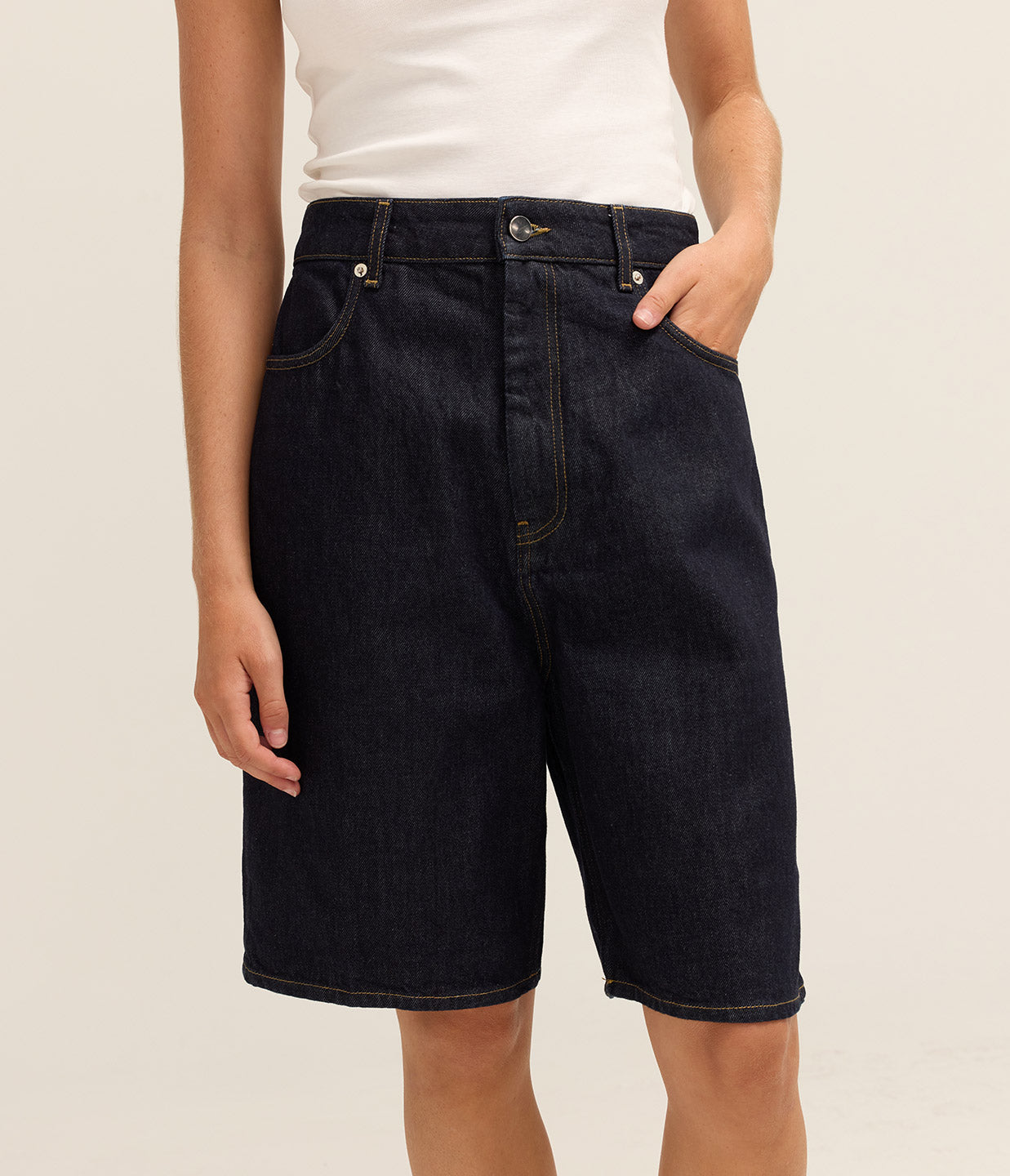 ショートパンツ LouLou De Saison 'Isu' bermuda shorts Isu Denim Shorts in Raw Wash – Mode Sportif
