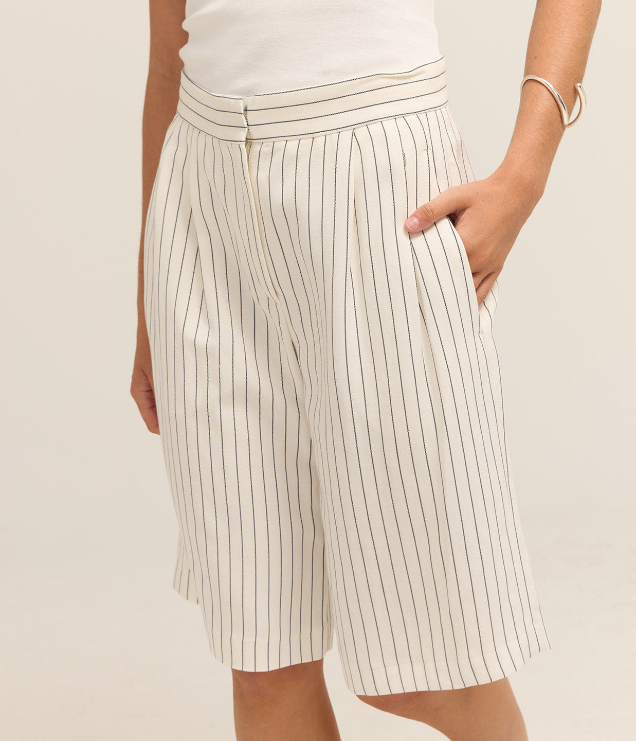 ベスト・ジレ Loulou Studio SS25 'Vanua' vest (VANUA IVORY BLACK STRIPES) Ivory and black striped vest Loulou studio - women - LOULOU