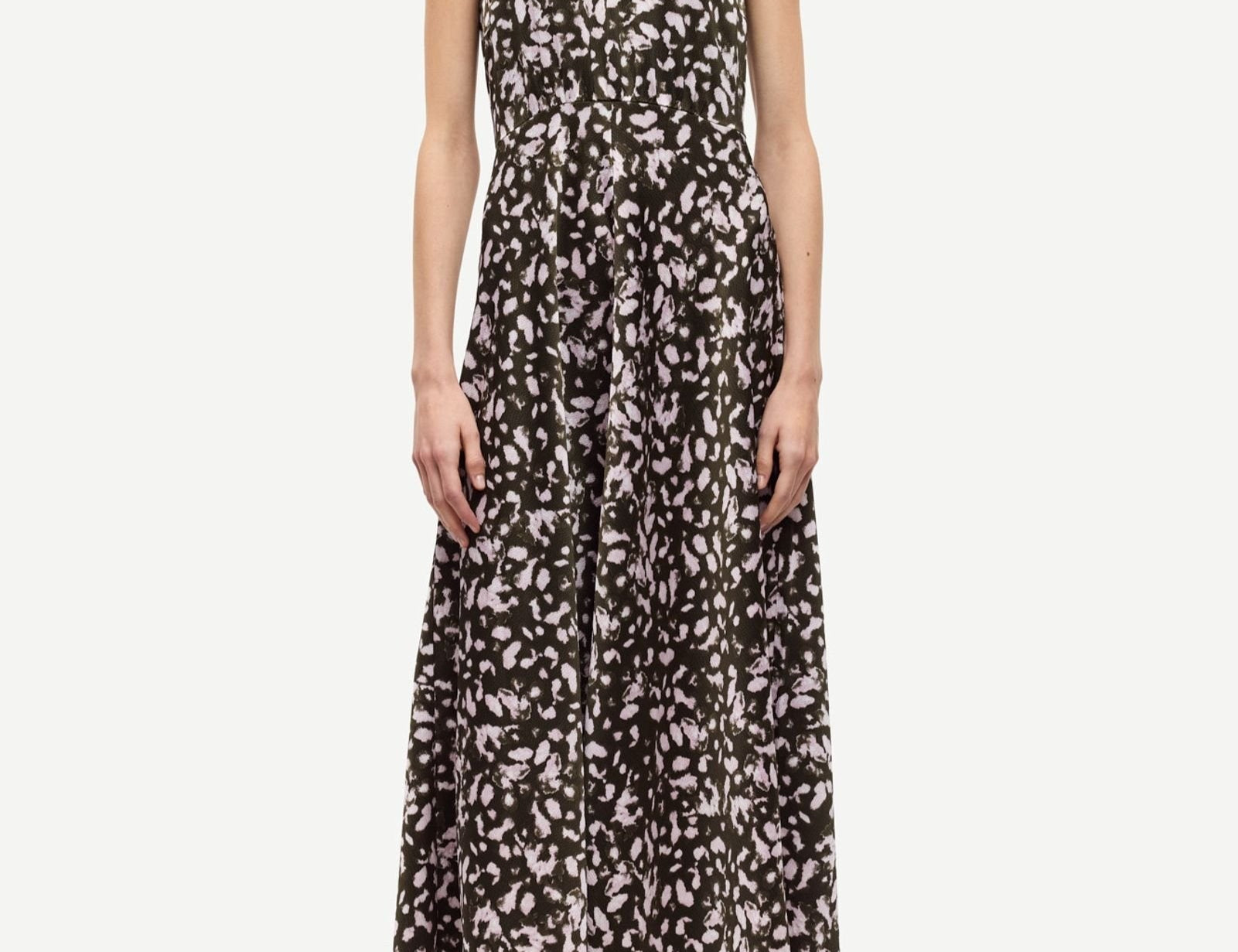 Samsoe Samsoe Rheo Dress in Stones Green Mode Sportif Samsoe Samsoe Rheo Dress in Stones Green Mode Sportif