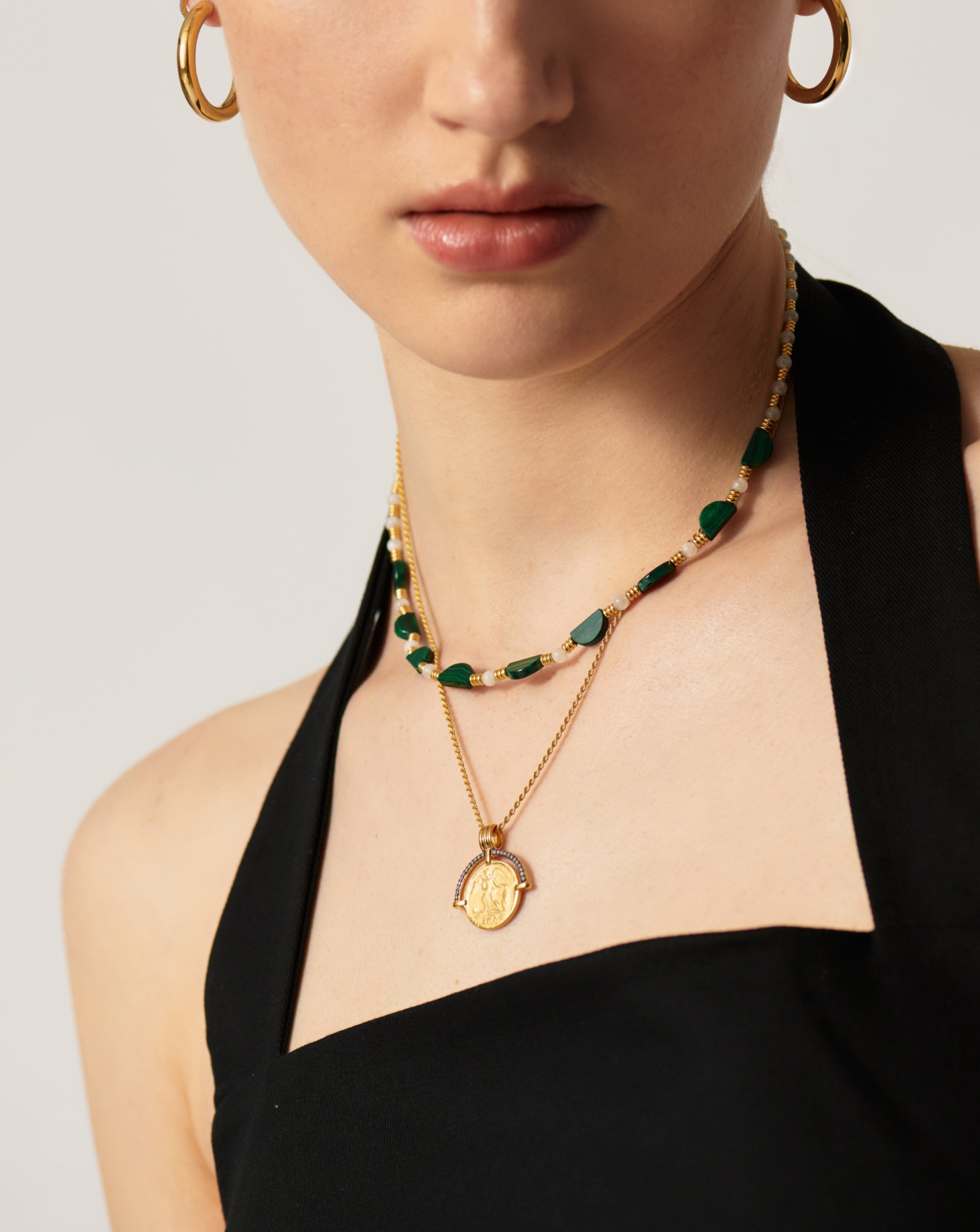 Zenyu Beaded Half Moon Necklace in Gold and Amazonite – Mode