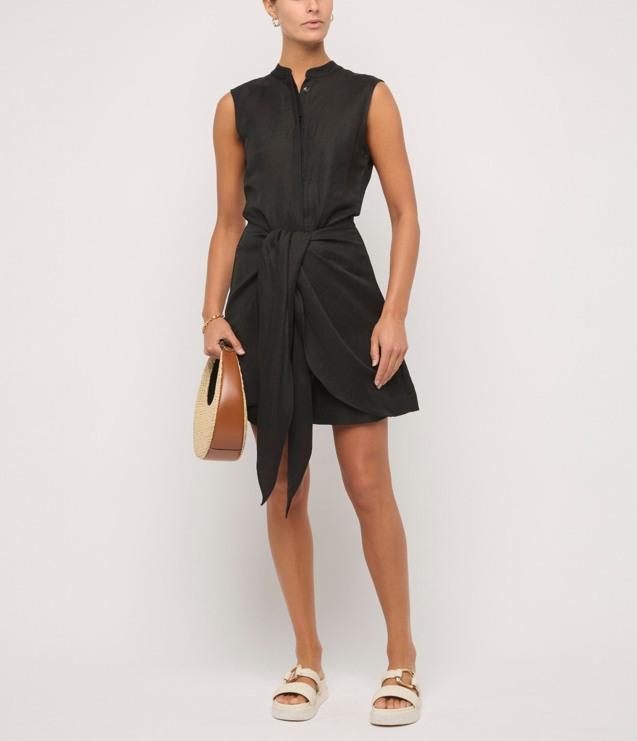 Valais Sleeveless Mini Dress in Black – Mode Sportif